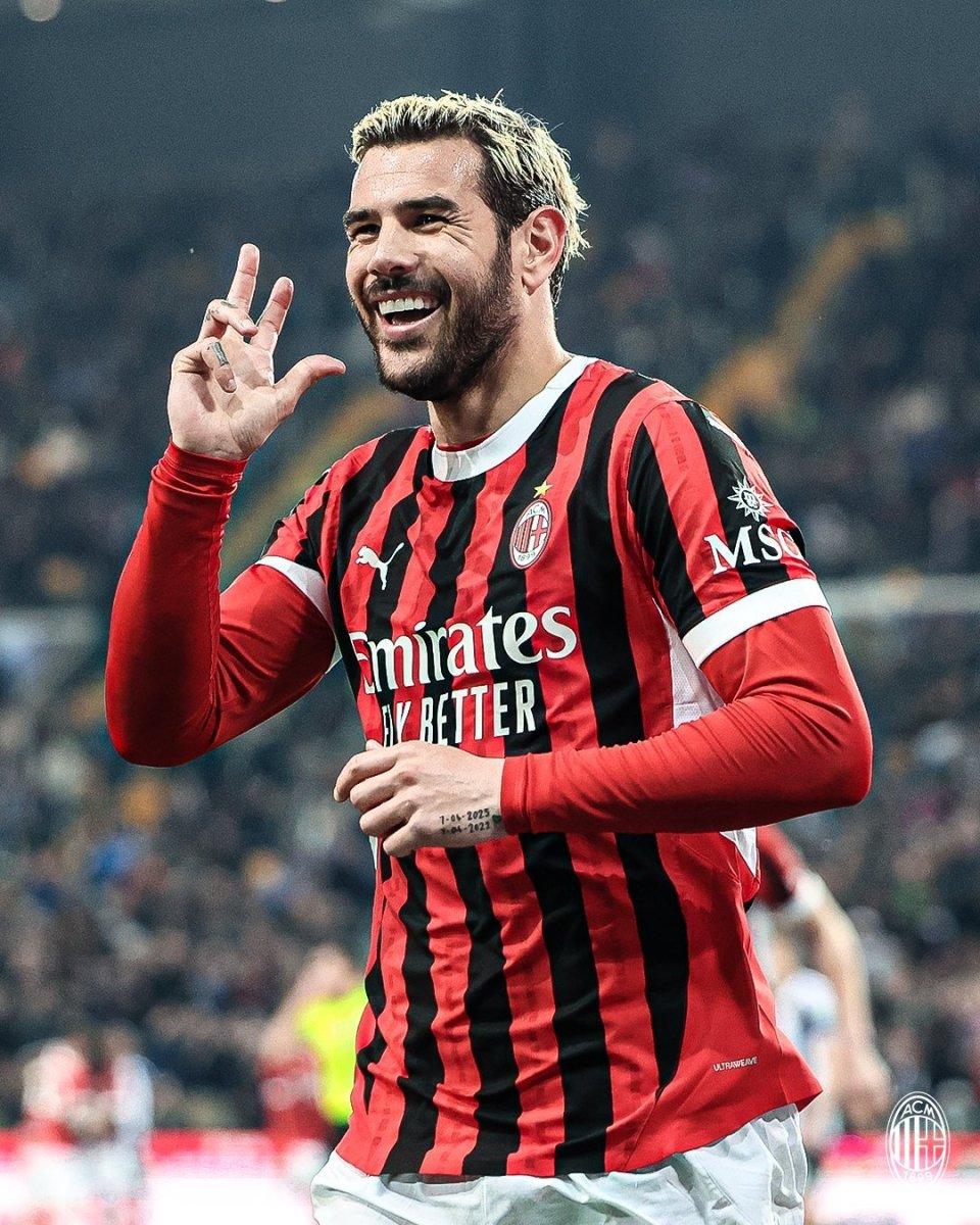 乌迪内斯前锋梅开二度,率队逆转胜利 乌迪内斯前锋梅开二度,率队逆转胜利