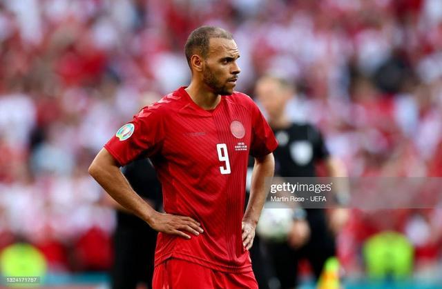 芬兰队逼平乌克兰,表现稳定 芬兰队逼平乌克兰,表现稳定